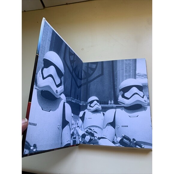 Star Wars Character Encyclopedia Updated Expanded Hardcover Disney Unread - Picture 3 of 6